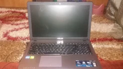 Asus X550CC. 140,0����, ��� 3072 ��, ���� 1 000���, WiFi, Bluetooth, ����������� �� 12��.