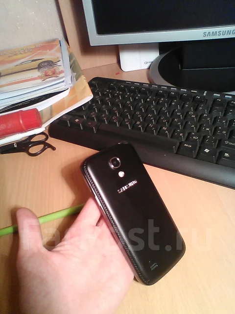 Samsung Galaxy S4 mini ����