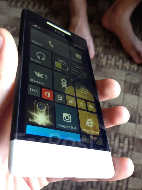 Nokia Lumia 720 ����