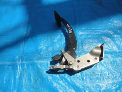 Педаль тормоза. Subaru: Legacy B4, Outback, Pleo, Forester, Stella Plug-in, Legacy, Vivio T-TOP, Vivio, R1, R2, Alcyone SVX, Impreza, Domingo, Stella...