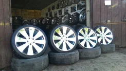 BADX Loxarny F10. 8.5/9.5x19", 5x114.3, ET35/45 ����