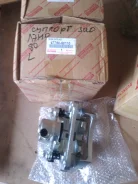 ������� ��������� �����. Toyota Land Cruiser 80 47750-60060 ����