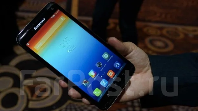 Lenovo S930 ����