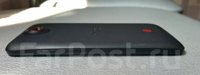 HTC One X+ ����