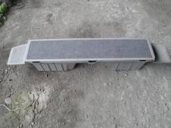 Подставка под ноги, вещевой ящик на Corolla Spacio в кузове AE111N. Toyota Corolla Spacio, AE111N