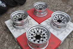 Dunlop. 8.0x15", 6x139.7, ET-28 ����