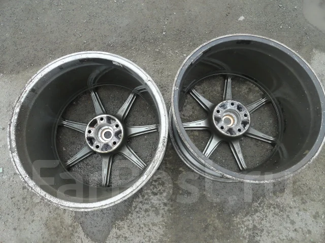 AVS Model T7. 10.0x18", 5x114.3, ET45 ����