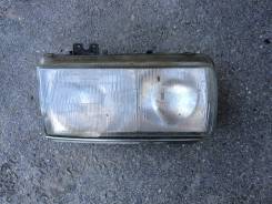 Фара. Toyota Land Cruiser