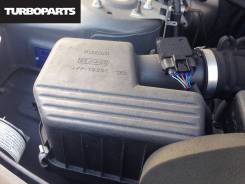 Корпус воздушного фильтра. Suzuki Escudo, TD54W Двигатель J20A