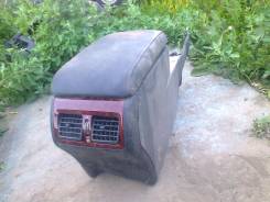 Консоль центральная. Toyota Camry, ASV50 Двигатель 2ARFE