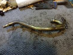 Трубка помпы. Nissan: Liberty, Teana, Wingroad, X-Trail, Presage, Serena, Bassara, Murano, Primera, Avenir, AD, Prairie Двигатели: QR20DE, QR25DE, VQ2...