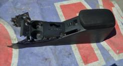 Подлокотник. Toyota RAV4, ACA31, ACA31W