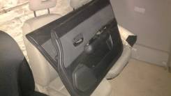 Обшивка двери. Nissan Tiida, C11 Двигатель HR15A