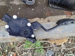 Педаль газа. Toyota RAV4, ACA31, ACA31W, ACA36, ACA36W Двигатель 2AZFE