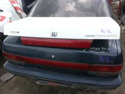 Крышка багажника. Nissan Bluebird, RU12 Двигатель CA18DE