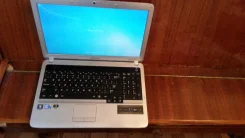 Samsung R530. 2,7����, ��� 8 ��, ���� 200���, WiFi: 1, Bluetooth: 1, ����������� �� 7��. ����
