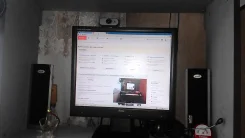Iiyama. 15"