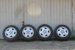 Toyota. x17, 5x114.30, ET35
