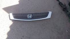 Решетка радиатора. Honda Stream, RN1, RN2