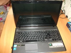 Acer Aspire 5755G. 2����, ��� 8 ��, ���� 750���, WiFi: 1, Bluetooth: 1, ����������� �� 2��. ����
