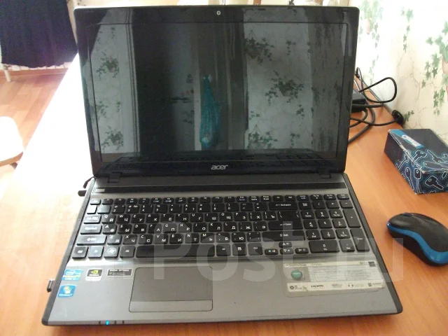 Acer Aspire 5755G. 2����, ��� 8 ��, ���� 750���, WiFi: 1, Bluetooth: 1, ����������� �� 2��. ����