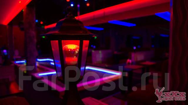 Іш қуысы иық тірескен қыздармен порно