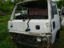 Кабина. Nissan Atlas