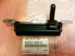 Ручка двери внешняя. Toyota bB, NCP34 Toyota Harrier, MCU10, ACU15, MCU15, SXU15, SXU10, ACU10 Lexus RX300, MCU10, MCU15 Двигатели: 1NZFE, 1MZFE, 2AZF...