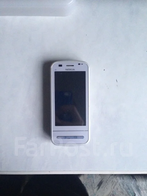 Nokia C6-00. �/� ����