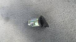 Прикуриватель. Mitsubishi Montero Sport, K90 Двигатель 6G72