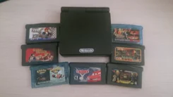 Nintendo Game Boy ����
