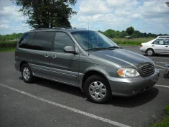 Kia Carnival ����