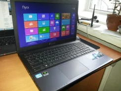 Asus X552EA. 2,1����, ��� 4 ��, ���� 500���, WiFi, Bluetooth, ����������� �� 3��. ����