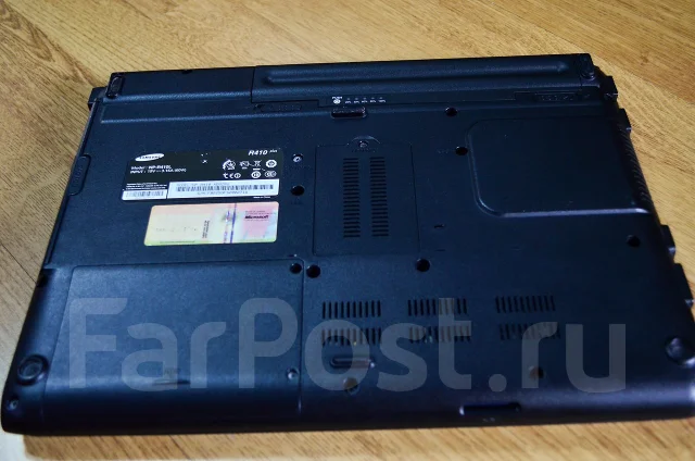 Samsung R410. ���� 160���, WiFi: 1, Bluetooth: 1, ����������� �� 2��. ����