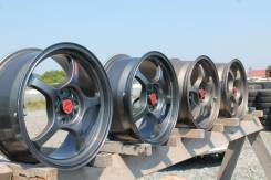 RAYS Gram Lights. 7.5x17, 5x100.00, ET48, ЦО 65,0 мм.