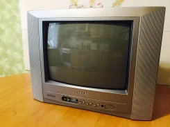 Toshiba. CRT (���) ����