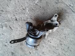 Подушка двигателя. Toyota: Corona, Lite Ace, Crown, Ipsum, Avensis, Town Ace Noah, Carina, Vista, Caldina, Picnic, Vista Ardeo, Nadia, Gaia, RAV4, Cam...