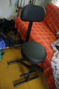Продам стул для гитариста Veston KB014