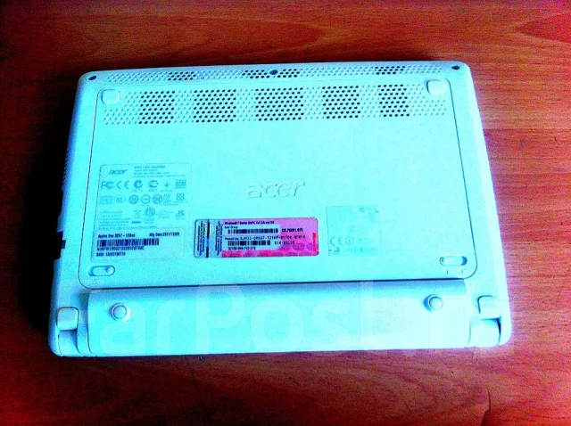 Acer Aspire One D257-1DQws. WiFi: 1 ����