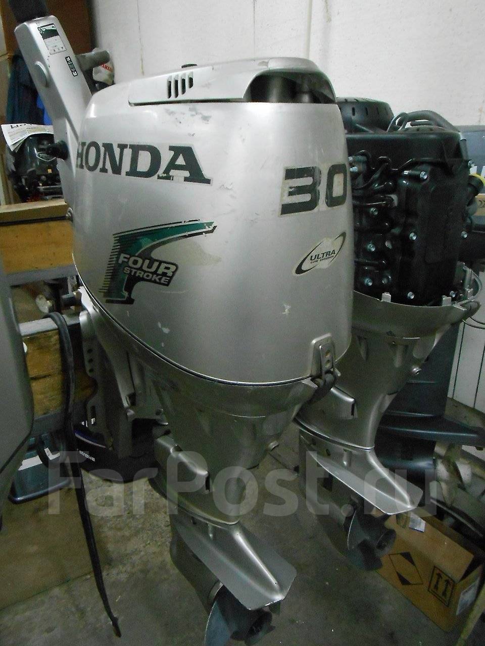 Купить мотор хонда 4 тактный. Honda bf 30 4-х тактный. Мотор Хонда 30 4 тактный. Лодочный мотор Honda bf 30. Лодочный мотор Хонда 4 тактный.