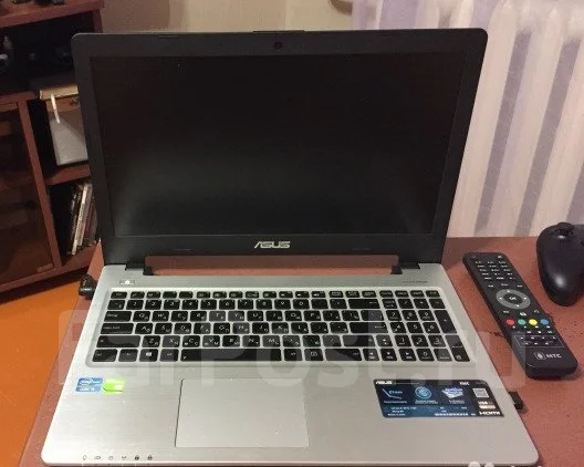 Asus K56C. ��� 6 ��, ���� 750���, WiFi: 1, Bluetooth: 1 ����