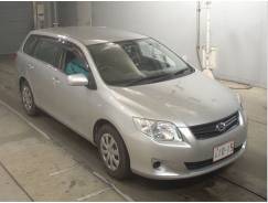 Toyota Corolla Fielder. NZE141