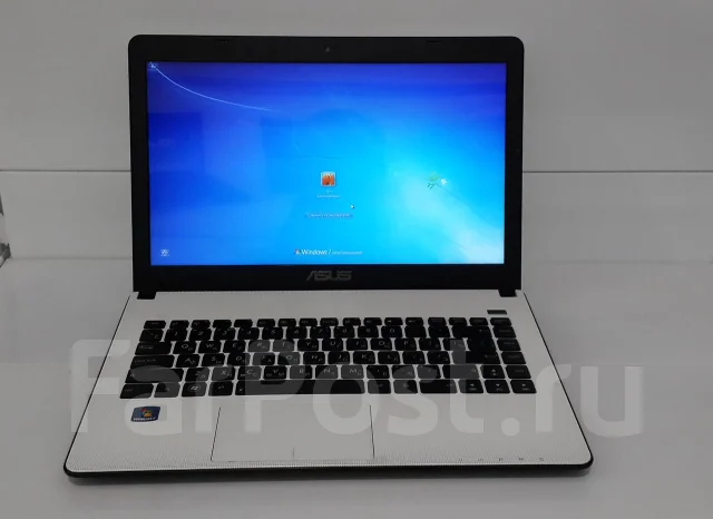 Asus X401A. 1,7����, ��� 2048 ��, ���� 320���, WiFi: 1, Bluetooth: 1, ����������� �� 3��. ����