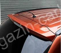Спойлер. Mitsubishi Outlander