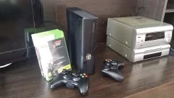 Microsoft Xbox 360 Slim