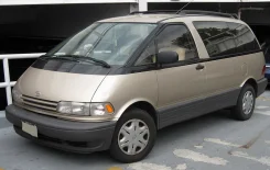 Toyota Previa ����