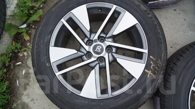 Realux. 8.0x18", 5x114.3, ET40, �� 60,1���. ����