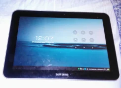 Samsung Galaxy Tab 8.9 32Gb ����