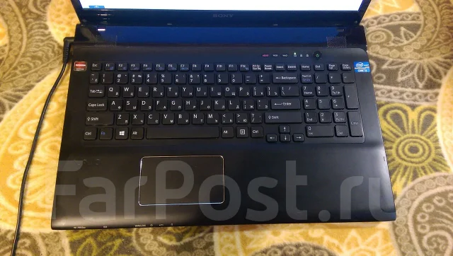 Sony VAIO SVE1712S1R. 2,4����, ��� 4 ��, ���� 640���, WiFi: 1, Bluetooth: 1, ����������� �� 3��. ����