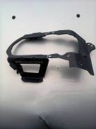 Крепление фары. Renault Megane, BA04 Renault Scenic Двигатели: E7J, F3R, F8Q, F9Q, K4J, K7M, F5R, F4R, F7R, K4M, F4P